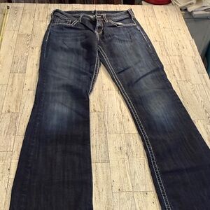 Silver Women’s Dark Wash bootcut -Leg Jeans - Classic Everyday Style